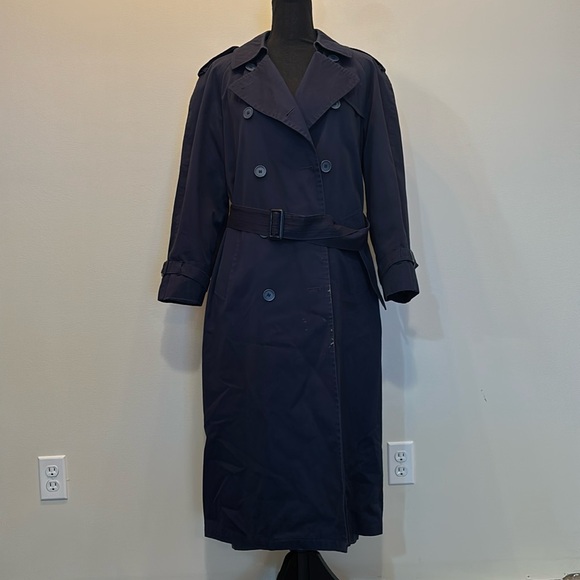 Vintage London Fog Women’s Belted Trench Coat‎ Navy Zip Out Plaid Lining size 12 - Picture 1 of 14